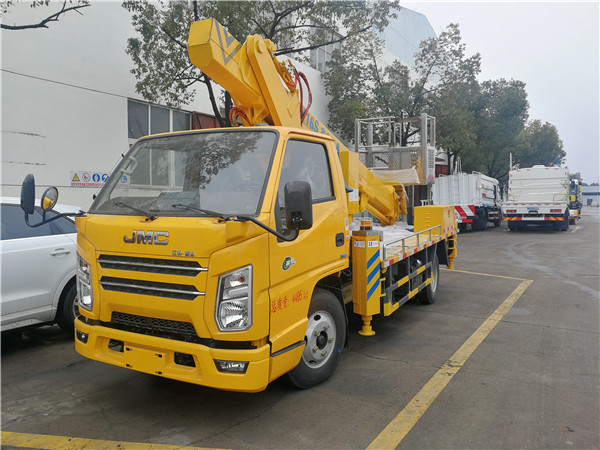 國(guó)六江鈴新款16米伸縮臂高空作業(yè)車-藍(lán)牌高空作業(yè)車