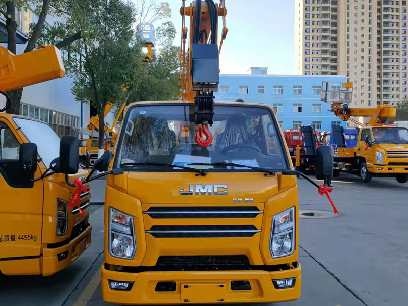 江鈴順達 13米高空作業(yè)車