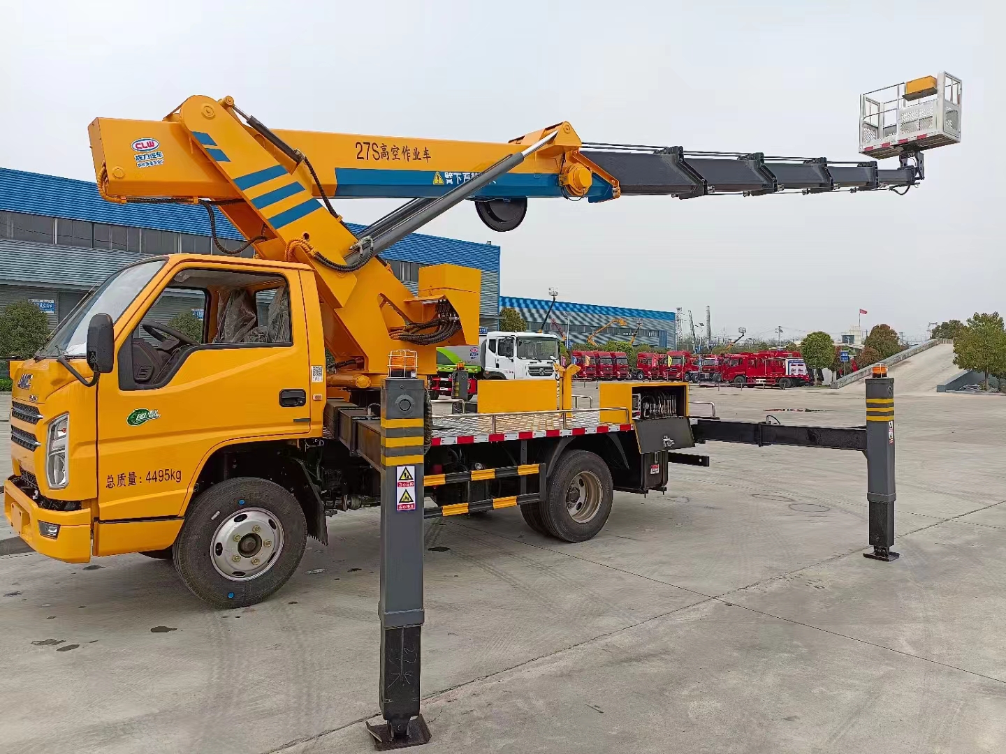 藍牌27米高空作業(yè)車